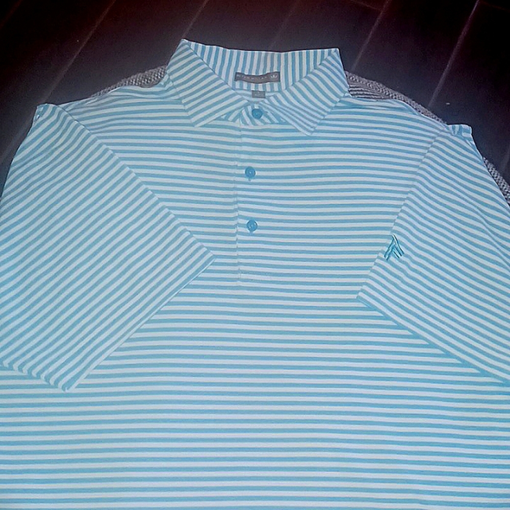 Men's polo